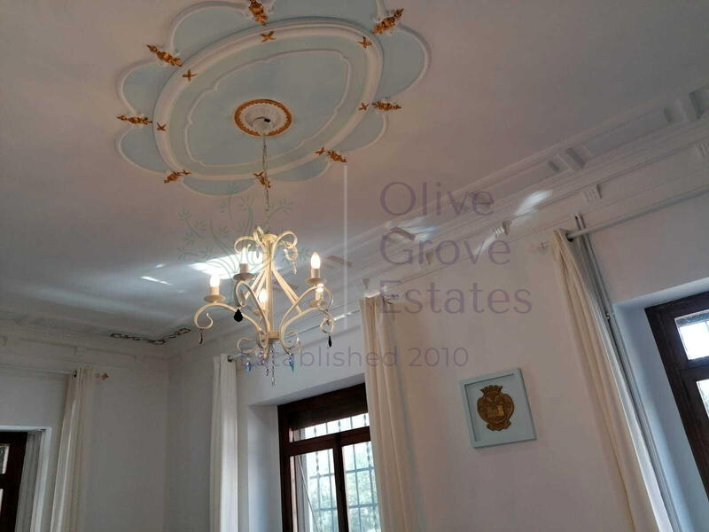 7 bedroom Country House for sale