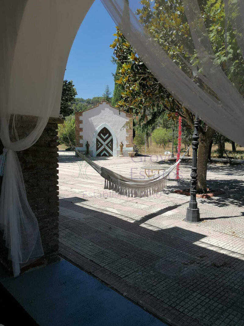 7 bedroom Country House for sale