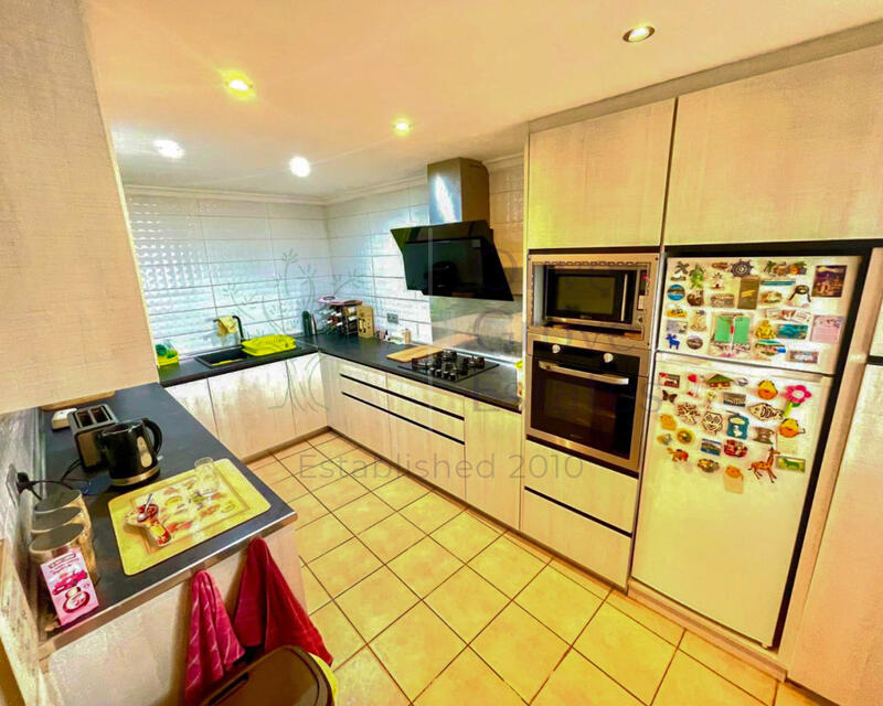 4 bedroom Villa for sale