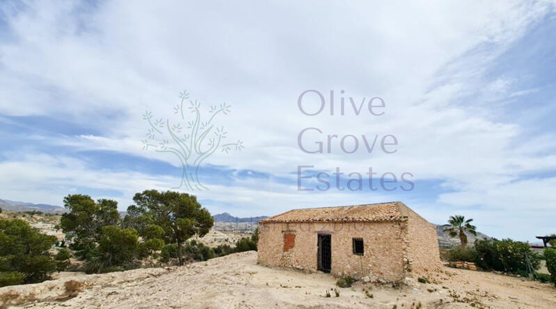 1 bedroom Country House for sale 1 bedroom Country House for sale