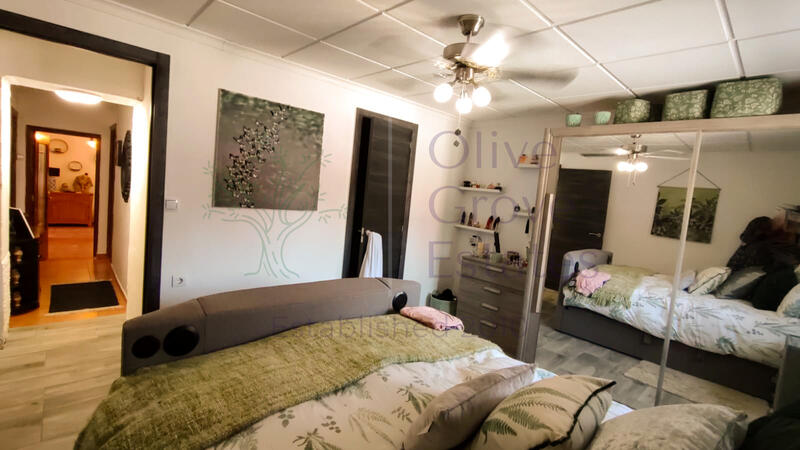 4 bedroom Villa for sale