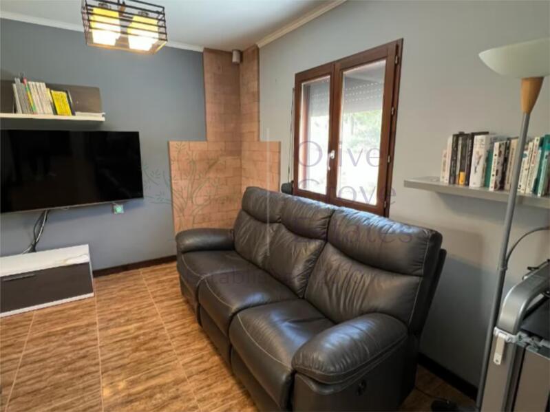 1 bedroom Country House for sale 1 bedroom Country House for sale