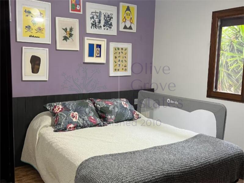 1 bedroom Country House for sale 1 bedroom Country House for sale