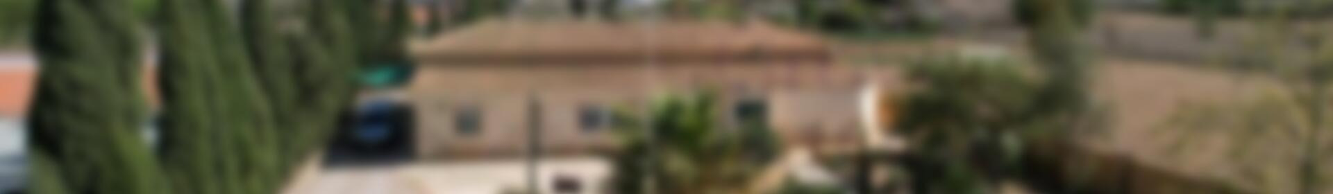 6 bedroom Villa for sale