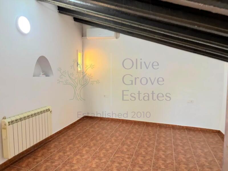 4 sovrum Villa till salu