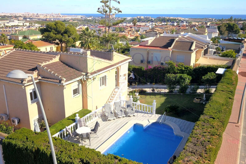 4 bedroom Villa for sale