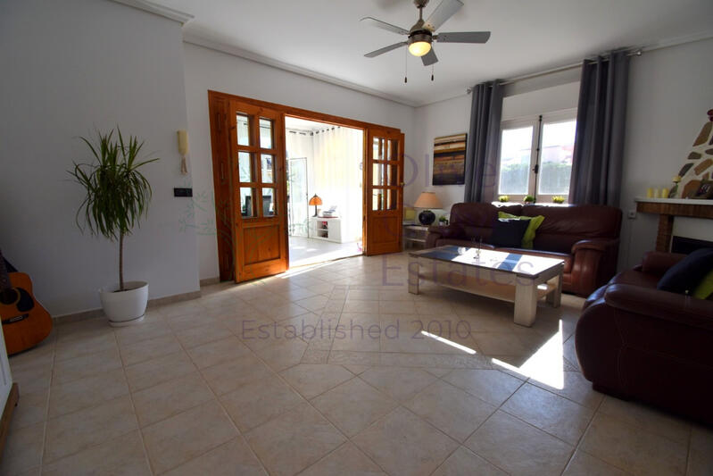 4 bedroom Villa for sale