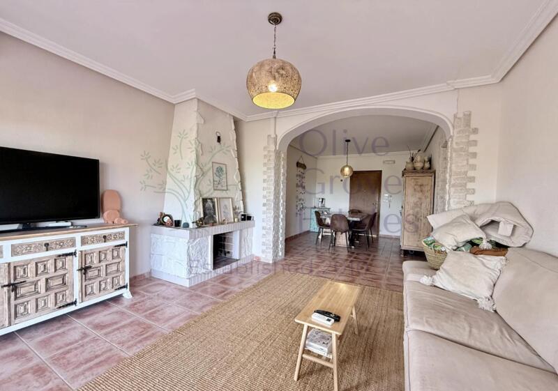 5 bedroom Land for sale