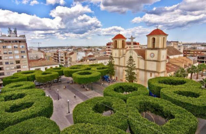 Stadthaus zu verkaufen in Almoradí, Alicante