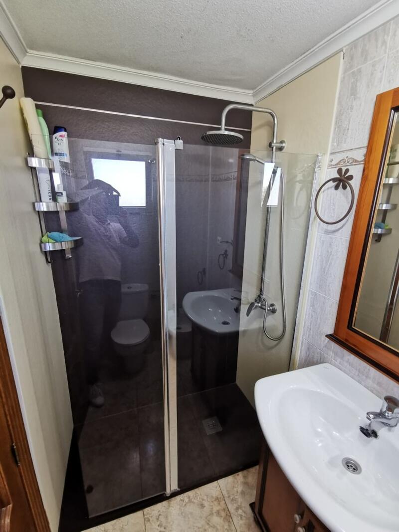 3 slaapkamer Gezinswoning Te koop