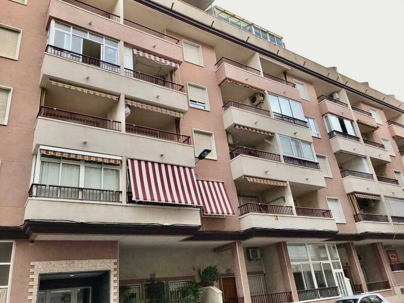 Apartment for sale in Torrevieja, Alicante