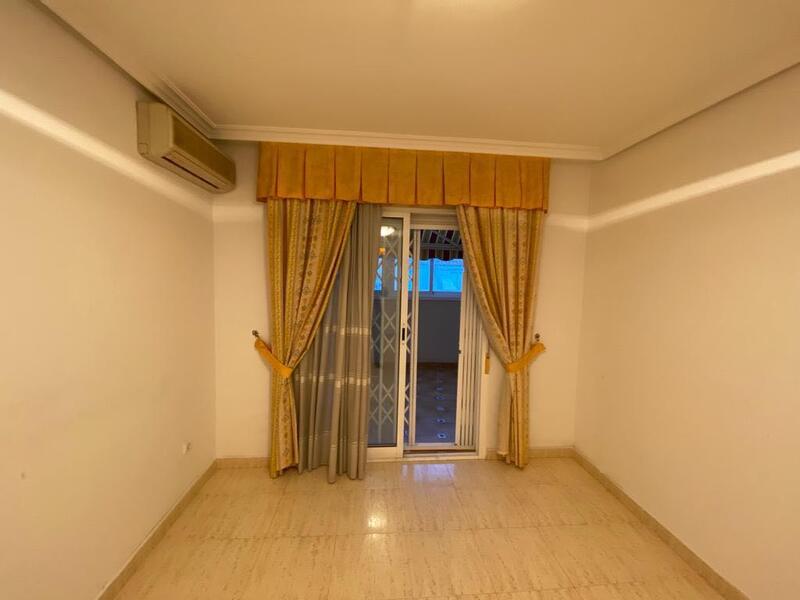 3 slaapkamer Appartement Te koop