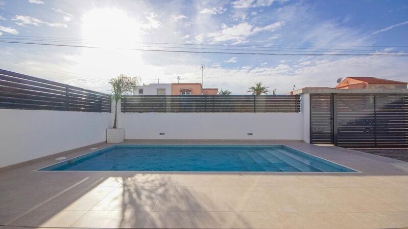 3 Cuarto Villa en venta