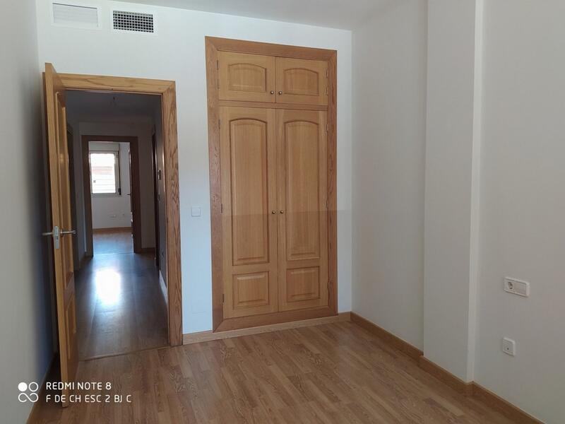 3 bedroom Apartment for sale