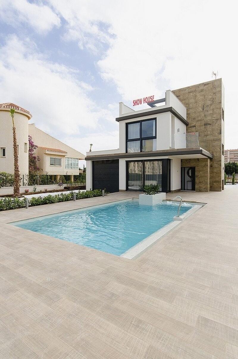 4 bedroom Villa for sale