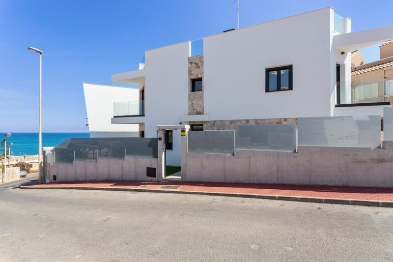 3 Cuarto Villa en venta