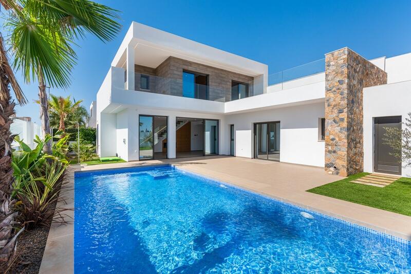 Villa for sale in Santiago de la Ribera, Murcia