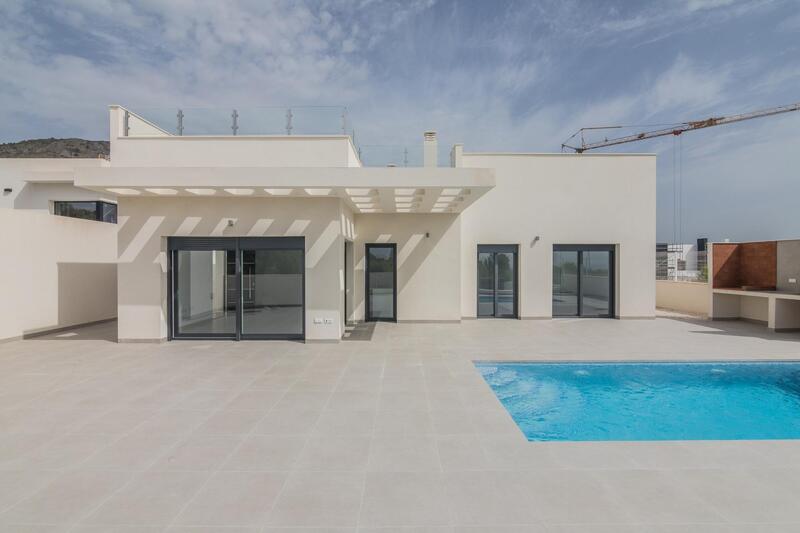 Villa til salgs i Polop, Alicante