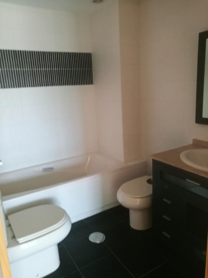 2 slaapkamer Appartement Te koop