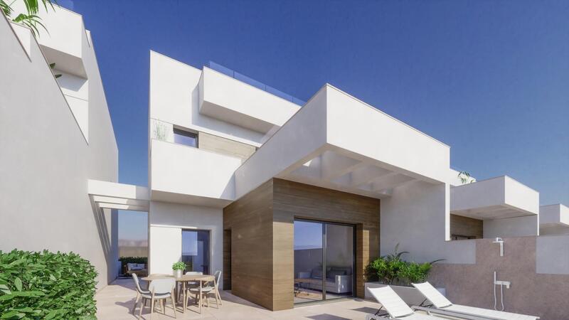 Villa til salg i Los Montesinos, Alicante