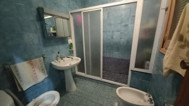 4 Cuarto Villa en venta