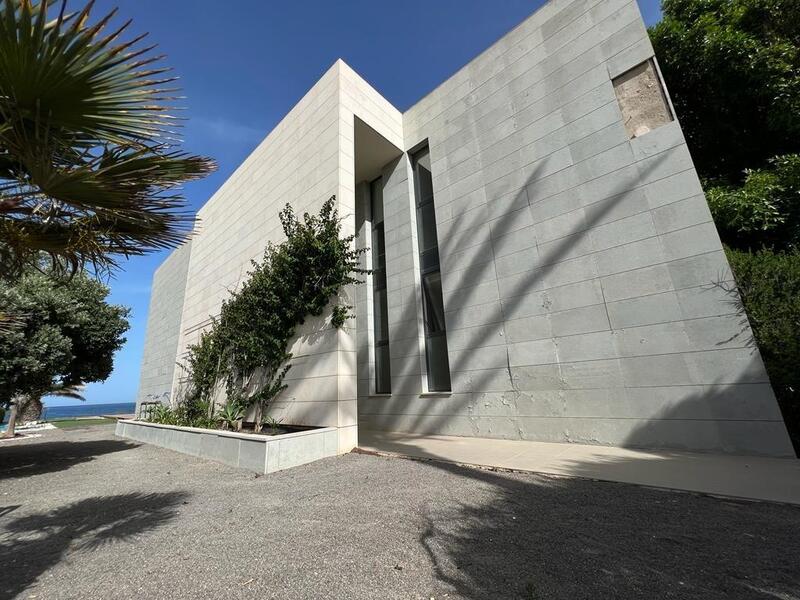 Villa à vendre dans Cabo Roig, Alicante