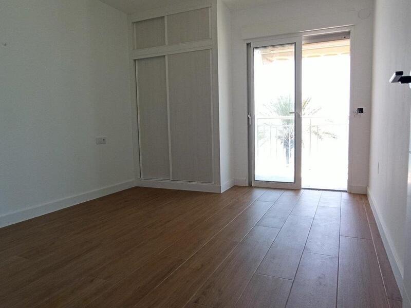 4 slaapkamer Appartement Te koop