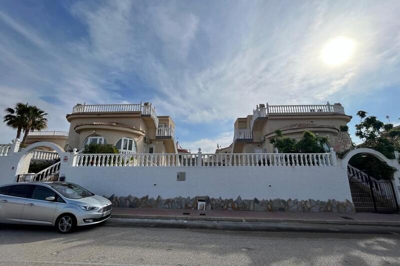 Villa til salg i Ciudad Quesada, Alicante