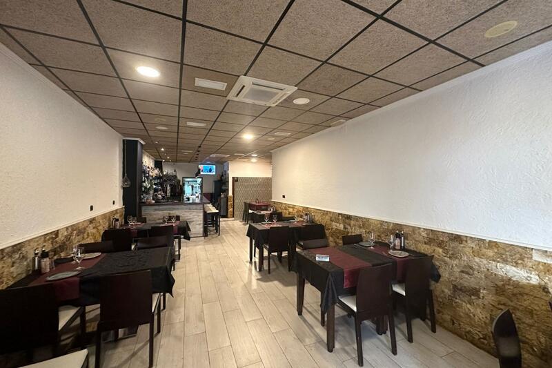 3 Cuarto Local Comercial en venta