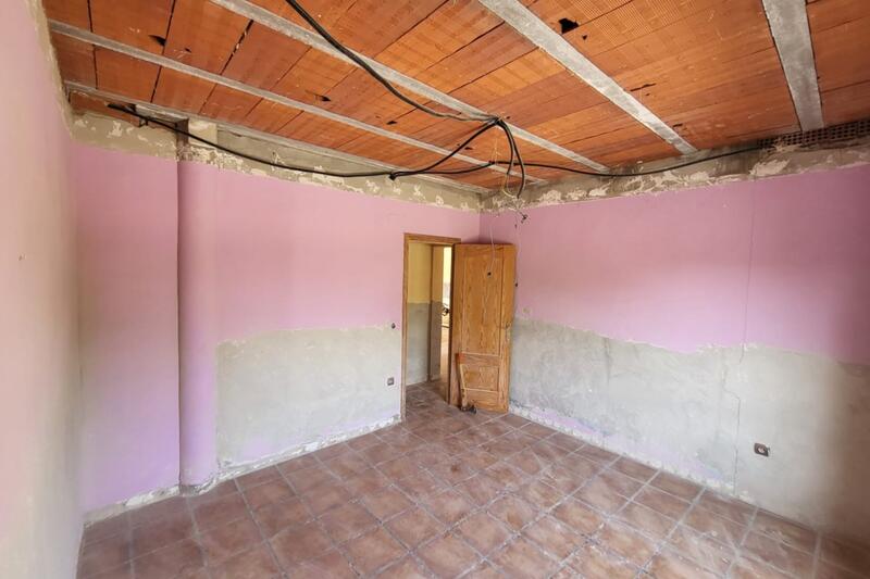 2 bedroom Country House for sale