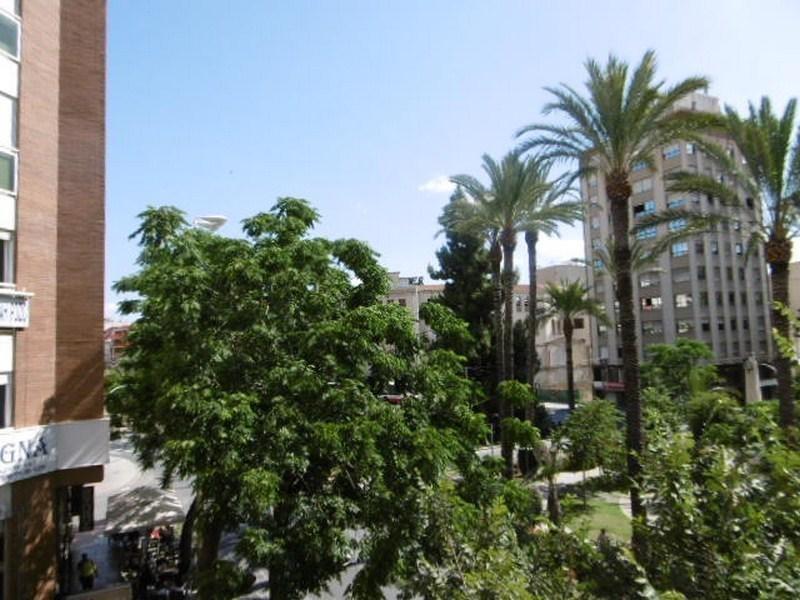 Kommersiella fastigheter till salu i Elda, Alicante