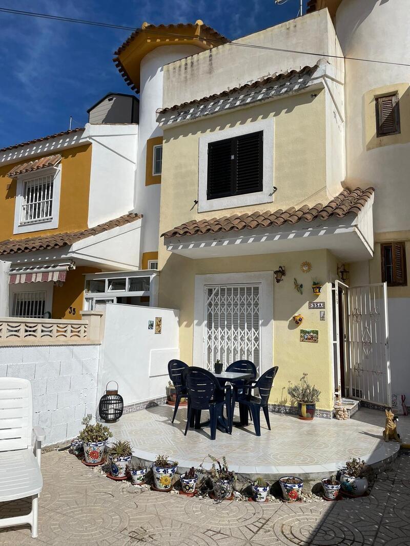 Duplex zu verkaufen in Orihuela Costa, Alicante