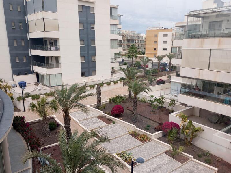 Lejlighed til salg i Orihuela Costa, Alicante