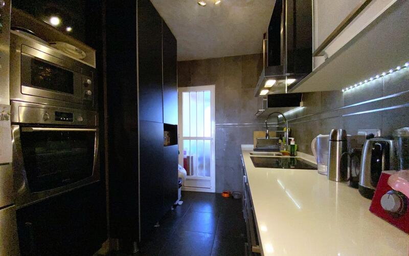 2 Cuarto Villa en venta