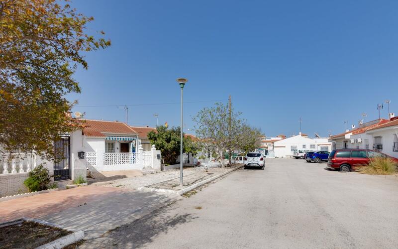 1 chambre Villa à vendre