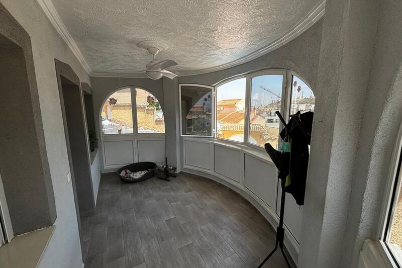 4 slaapkamer Villa Te koop