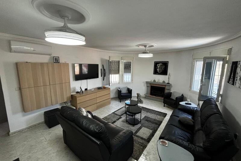 4 slaapkamer Villa Te koop