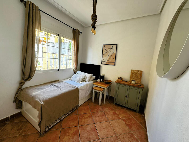 5 bedroom Villa for sale
