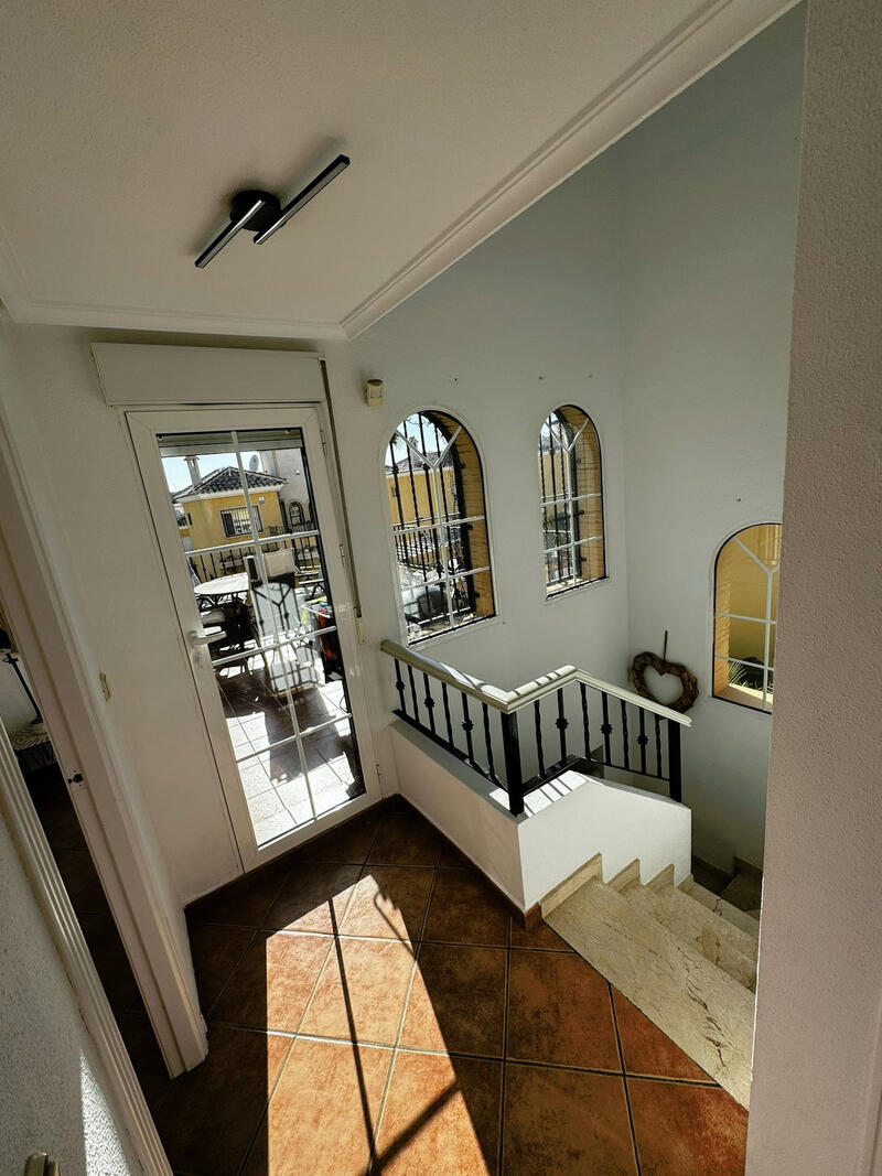 5 bedroom Villa for sale