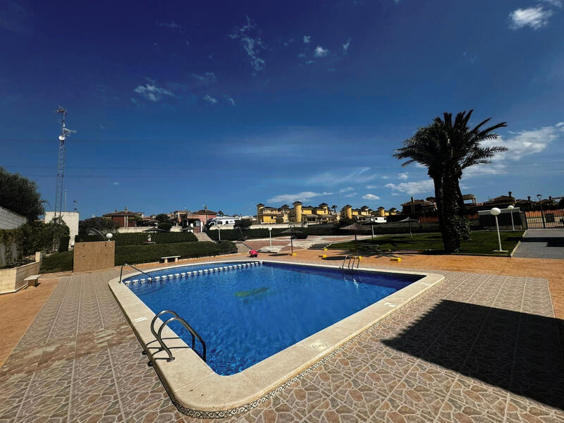 5 bedroom Villa for sale