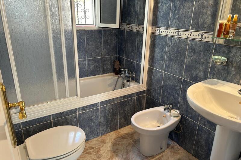 2 Schlafzimmer Villa zu verkaufen