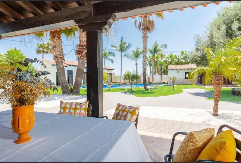 7 bedroom Villa for sale