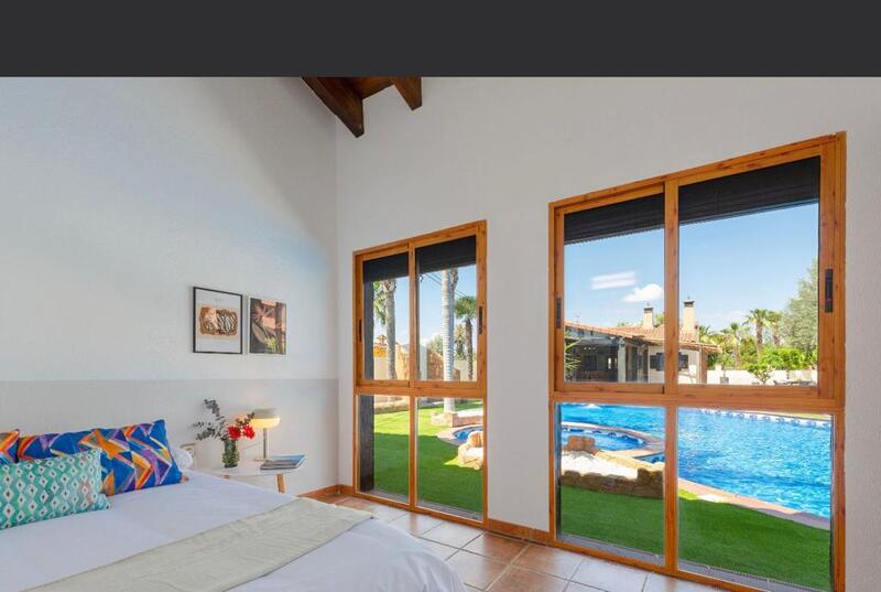 7 bedroom Villa for sale