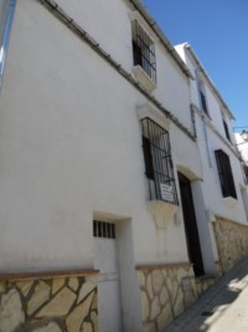 Townhouse for sale in Olvera, Cádiz