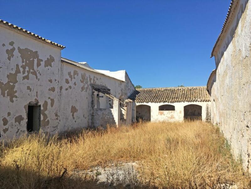 6 slaapkamer Landhuis Te koop