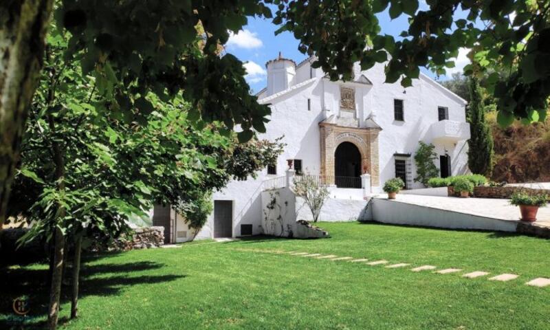 12 Cuarto Casa de Campo en venta