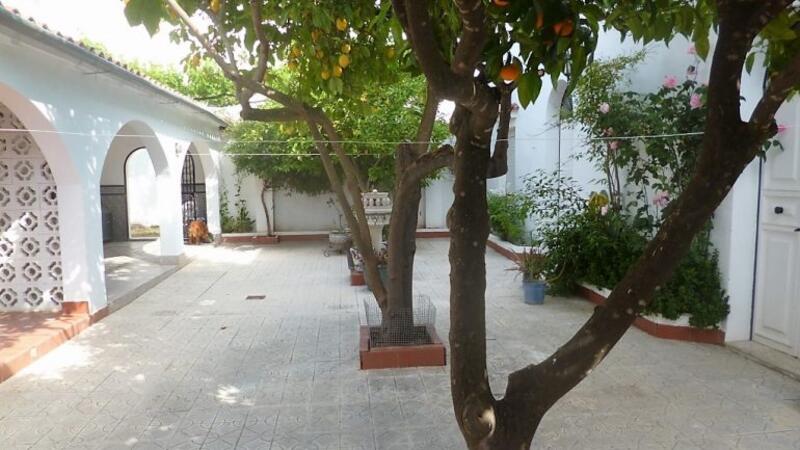 4 Cuarto Villa en venta