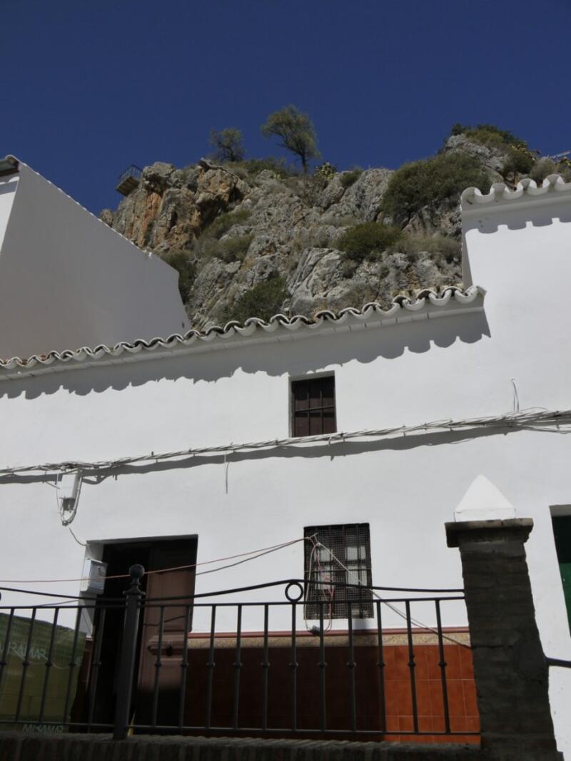 Cave House for sale in Olvera, Cádiz