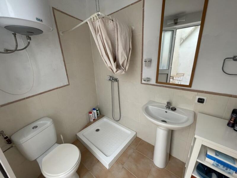 2 Cuarto Adosado en venta