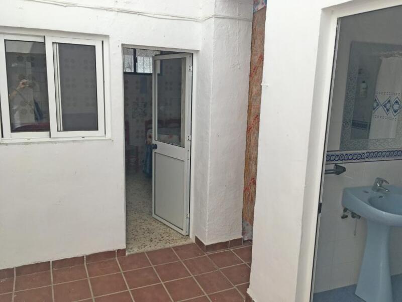 4 Cuarto Casa Cueva en venta